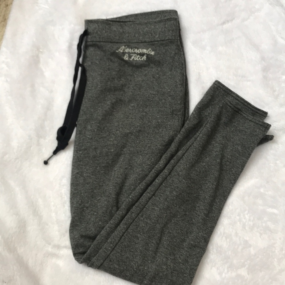 NWOT Abercrombie jogger/leggings